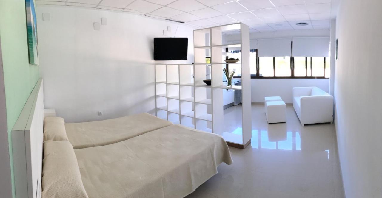 Apartamentos Carmen Teresa Торремолінос Екстер'єр фото