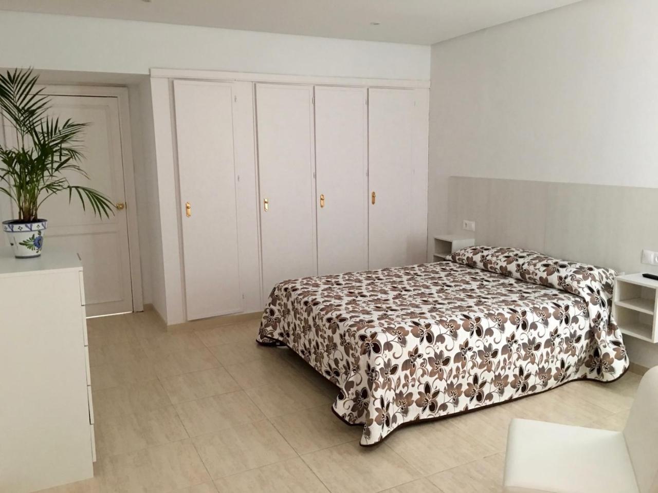 Apartamentos Carmen Teresa Торремолінос Екстер'єр фото